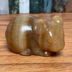 Perfume Jade Mouse Crystal Carving